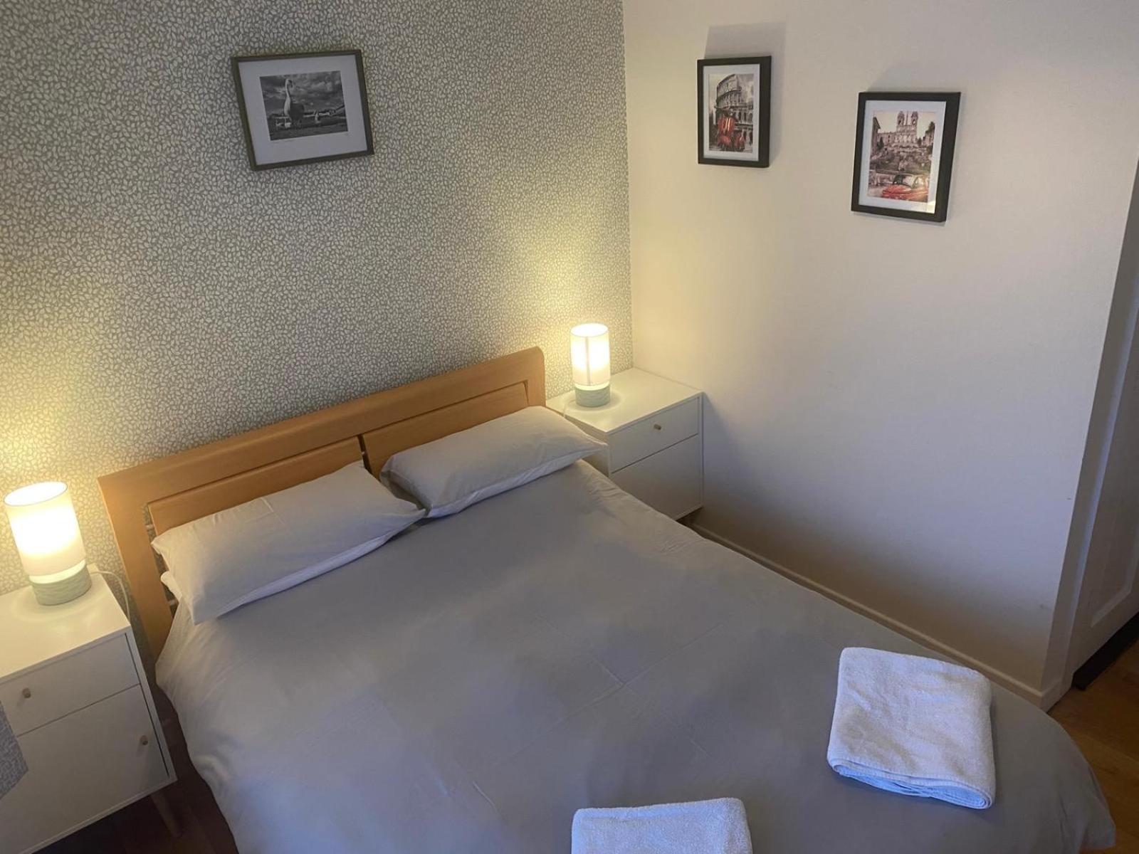 Beautiful One Bedroom Apartment In Galway City Exterior photo